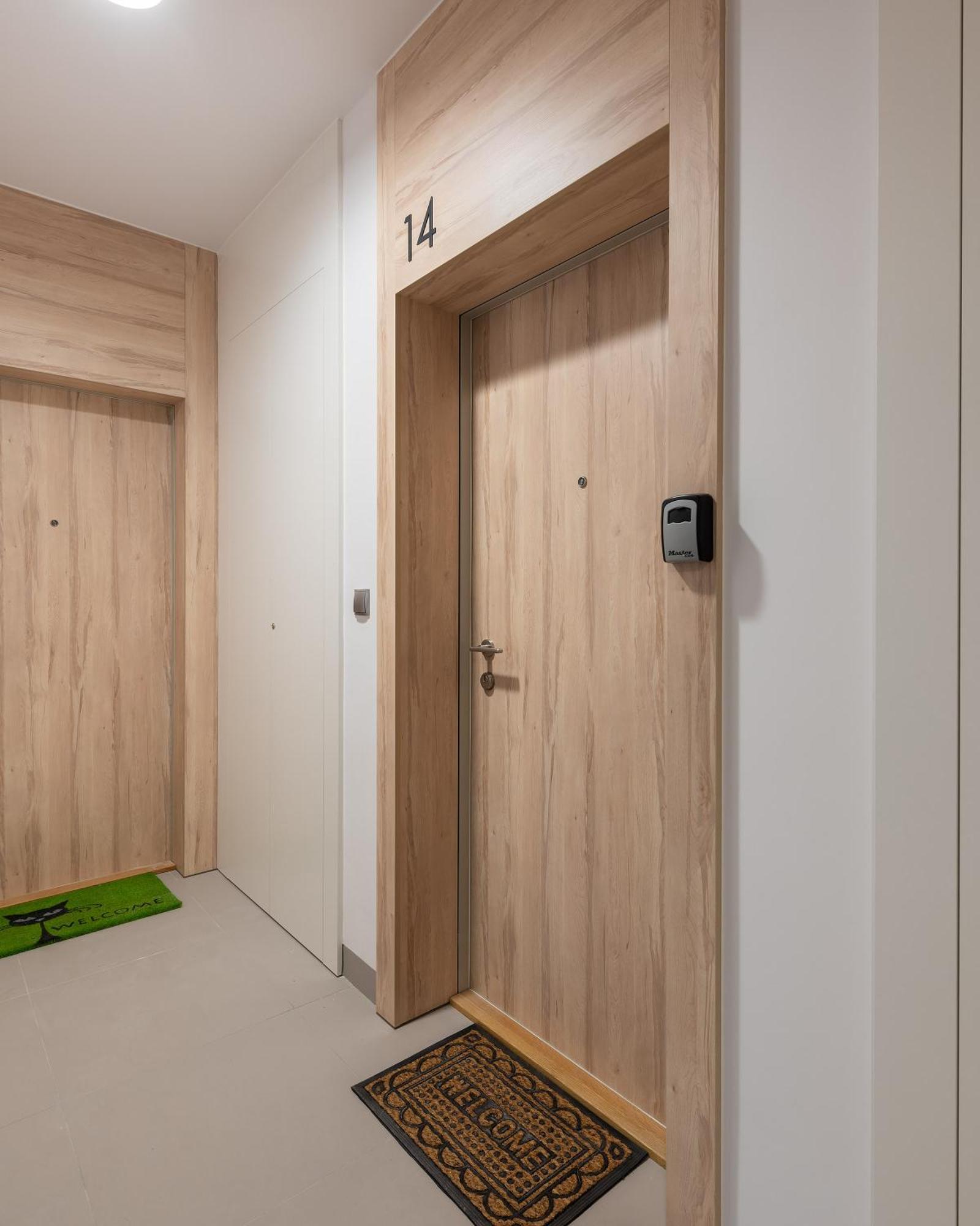 Airport Okecie Cybernetyki Apartments Varsó Szoba fotó